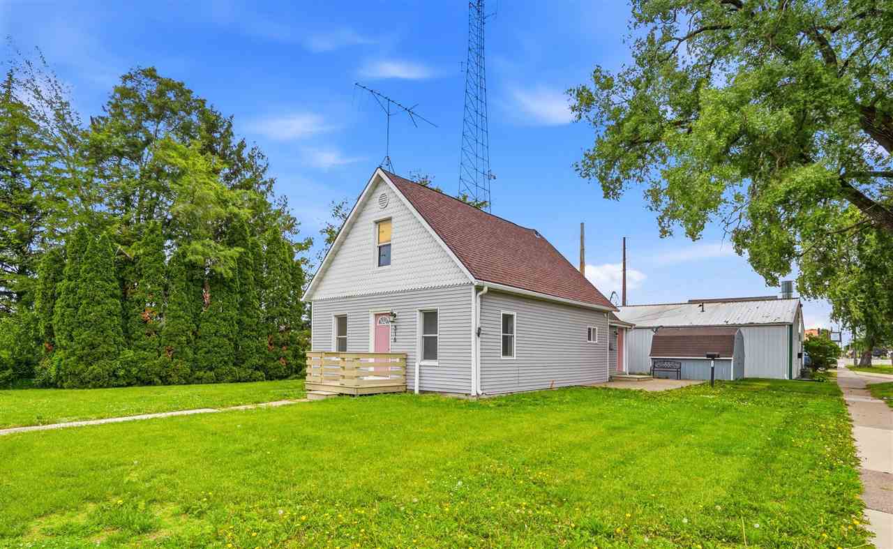316 E 3rd Street Washington IA 52353