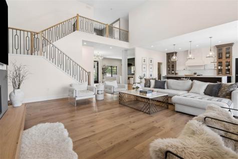 4764 Rapid Creek Road NE Iowa City IA 52245