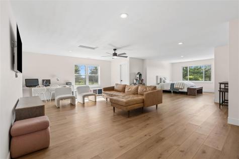 4764 Rapid Creek Road NE Iowa City IA 52245