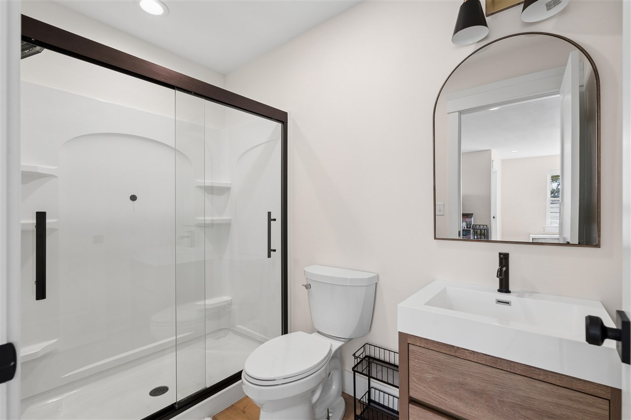 4764 Rapid Creek Road NE Iowa City IA 52245