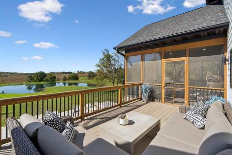 4764 Rapid Creek Road NE Iowa City IA 52245