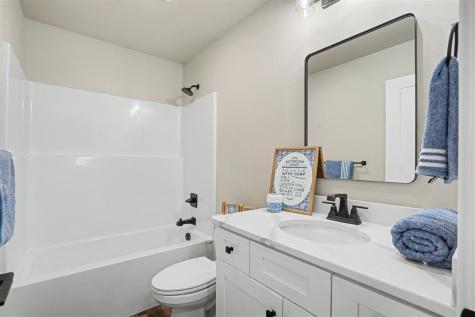 803 Mont Clair Street Solon IA 52333