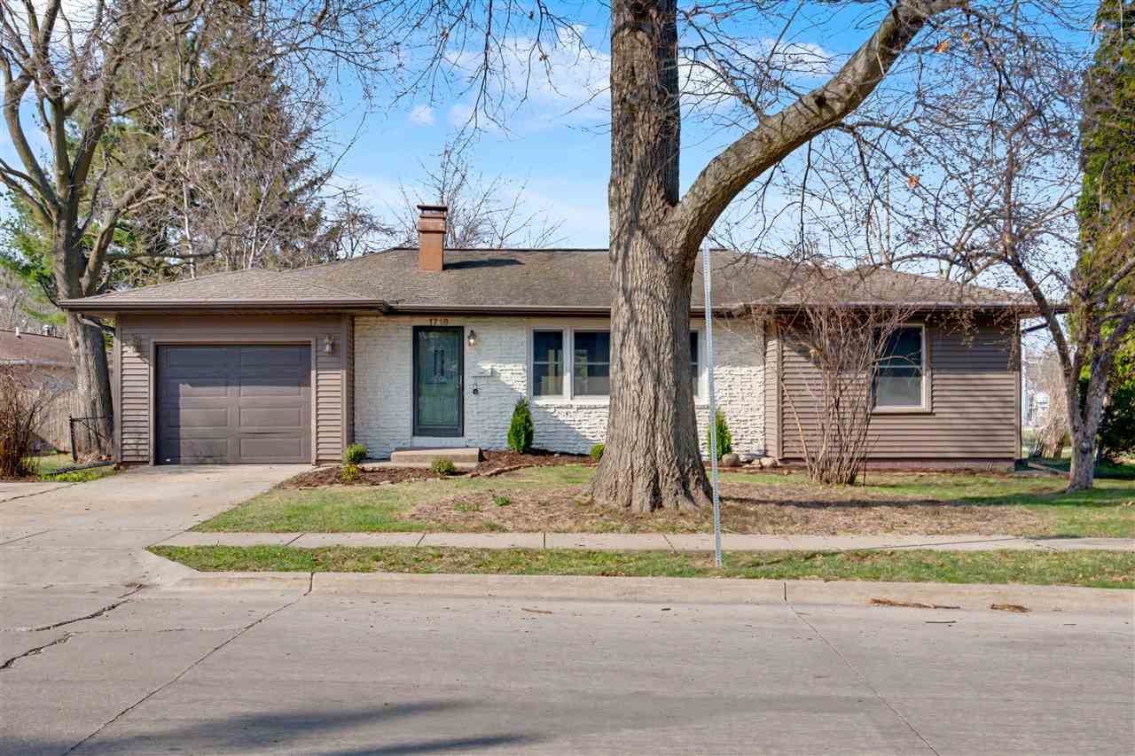 1718 Highland Avenue Iowa City IA 52240