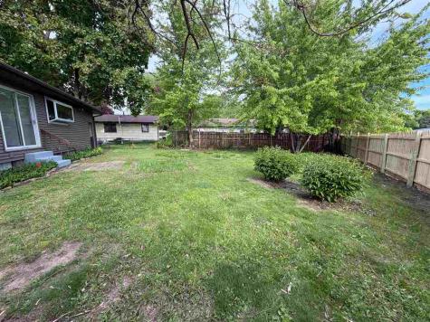 1718 Highland Avenue Iowa City IA 52240