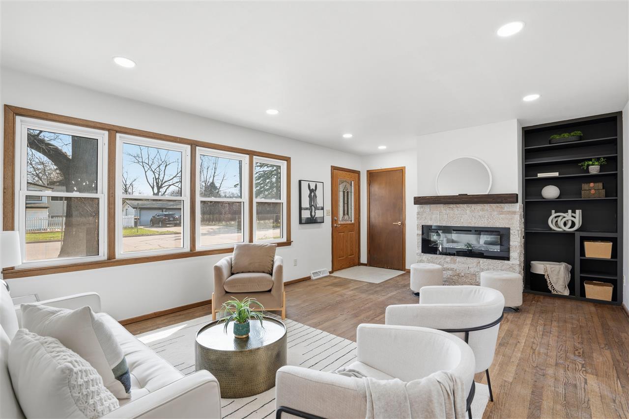 1718 Highland Avenue Iowa City IA 52240