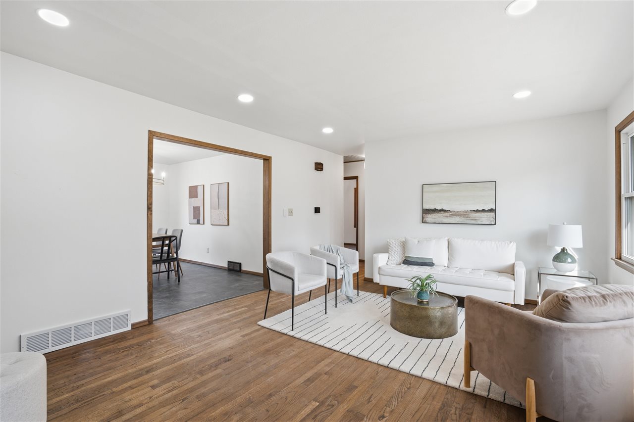 1718 Highland Avenue Iowa City IA 52240