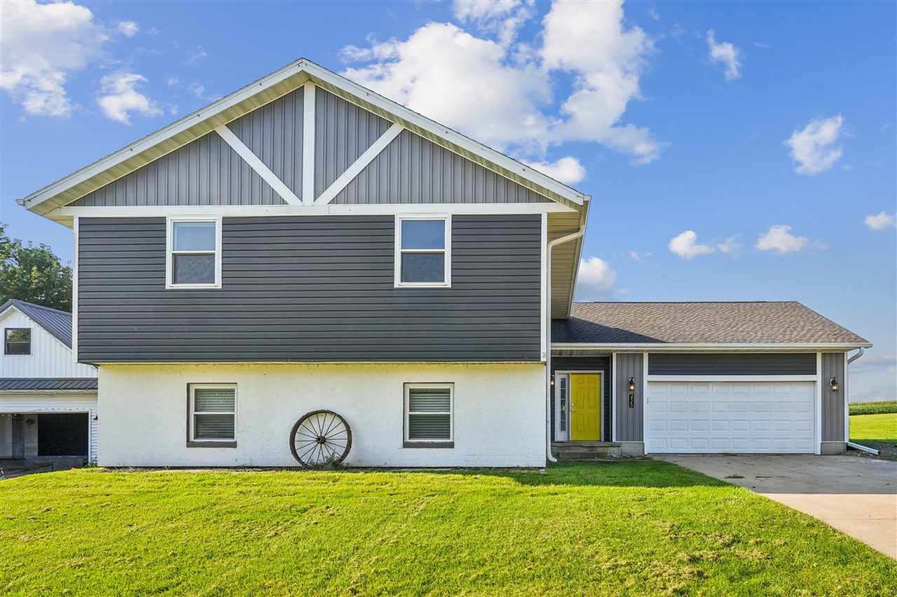 Swisher IA, 425 3RD Street SW