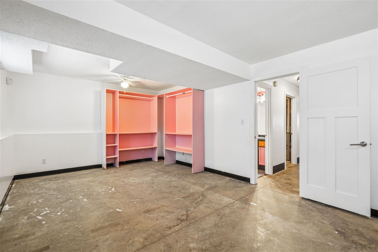 425 3rd Street SW Swisher IA 52338