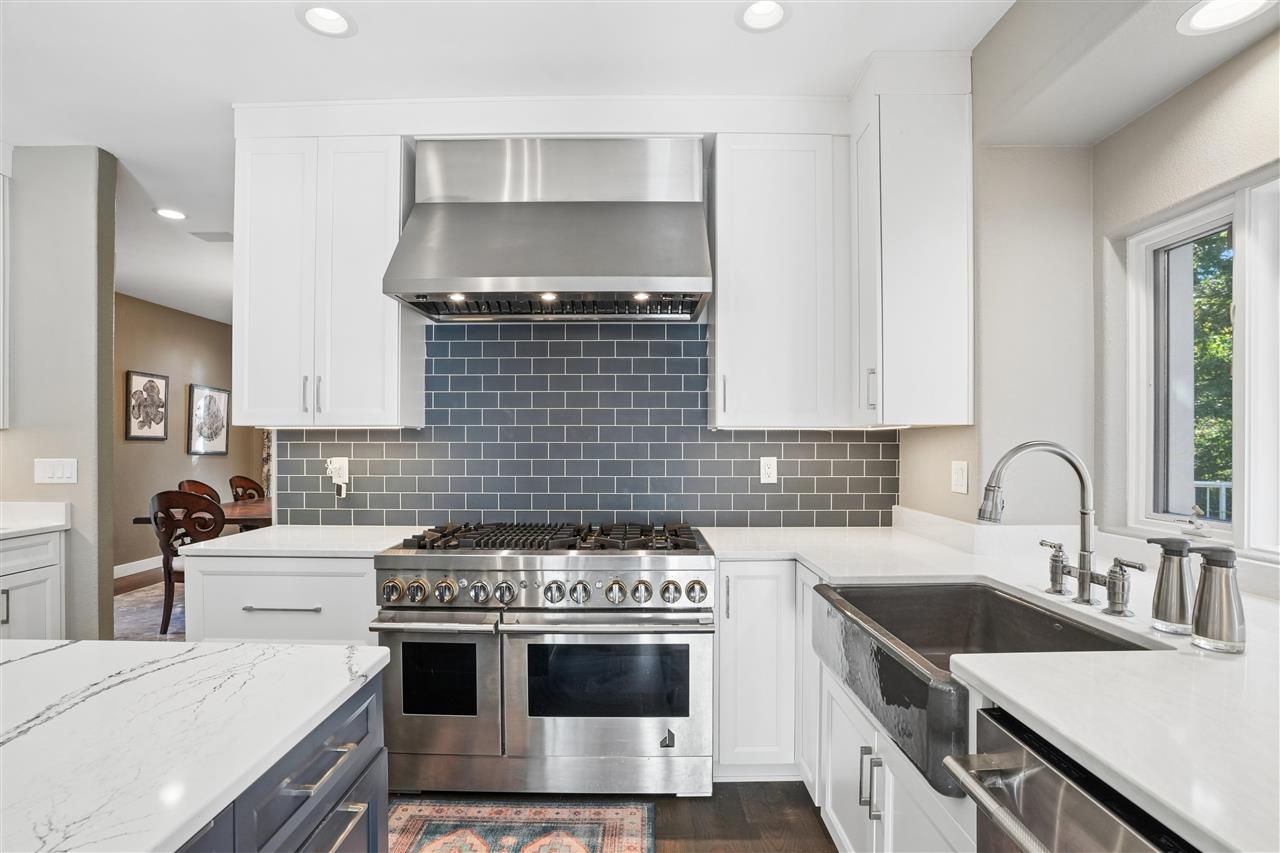 1441 Trail Bend Drive NW Swisher IA 52338