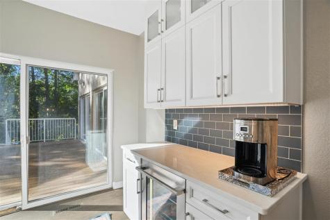 1441 Trail Bend Drive NW Swisher IA 52338