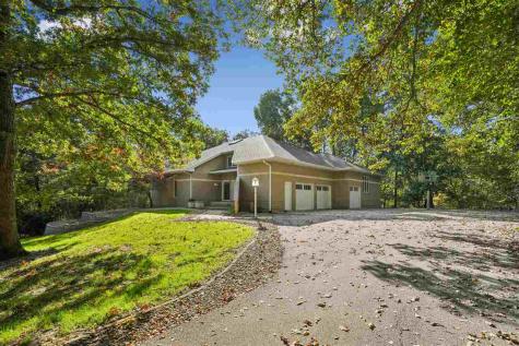 1441 Trail Bend Drive NW Swisher IA 52338