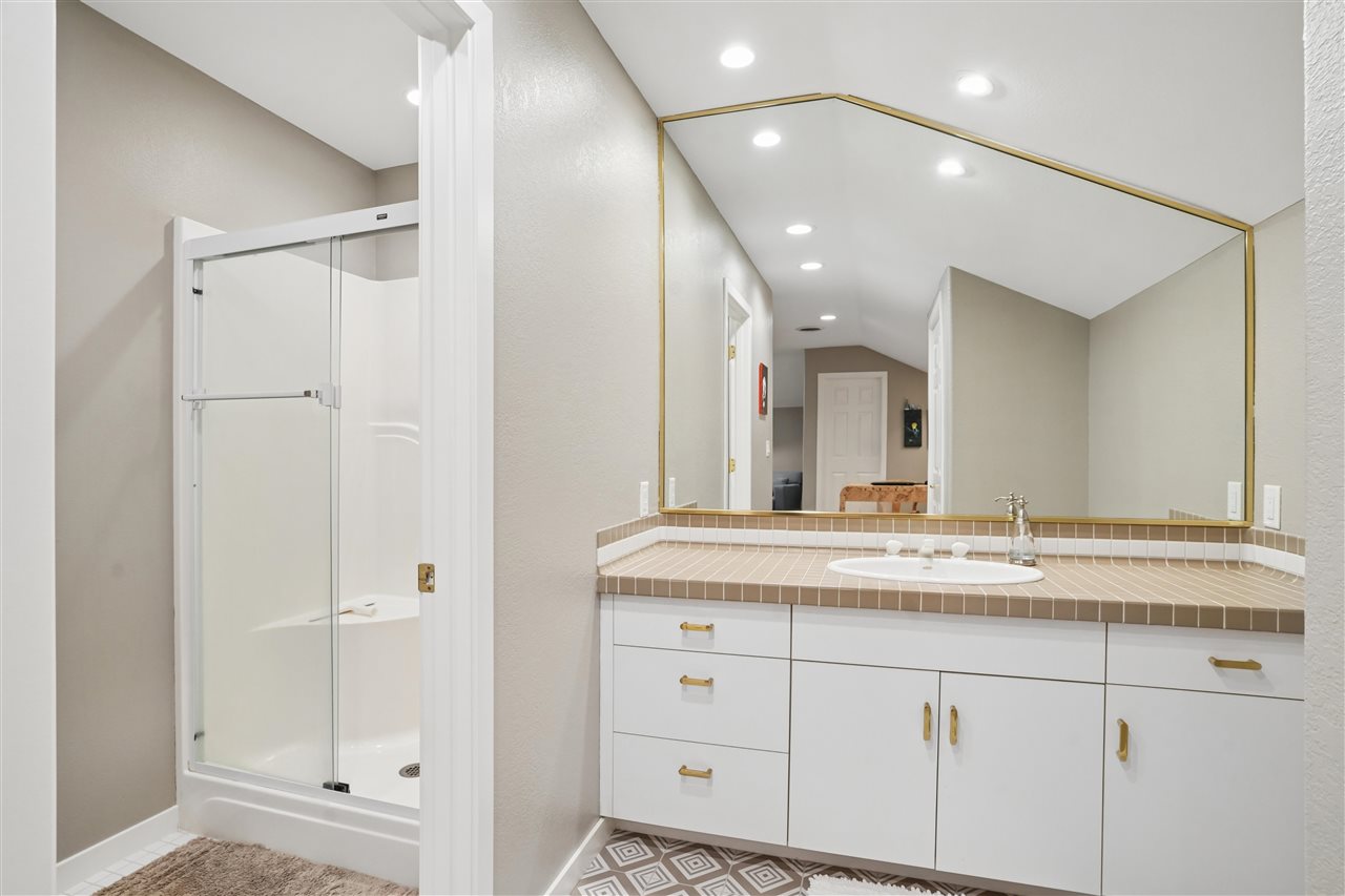 1441 Trail Bend Drive NW Swisher IA 52338