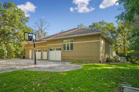 1441 Trail Bend Drive NW Swisher IA 52338