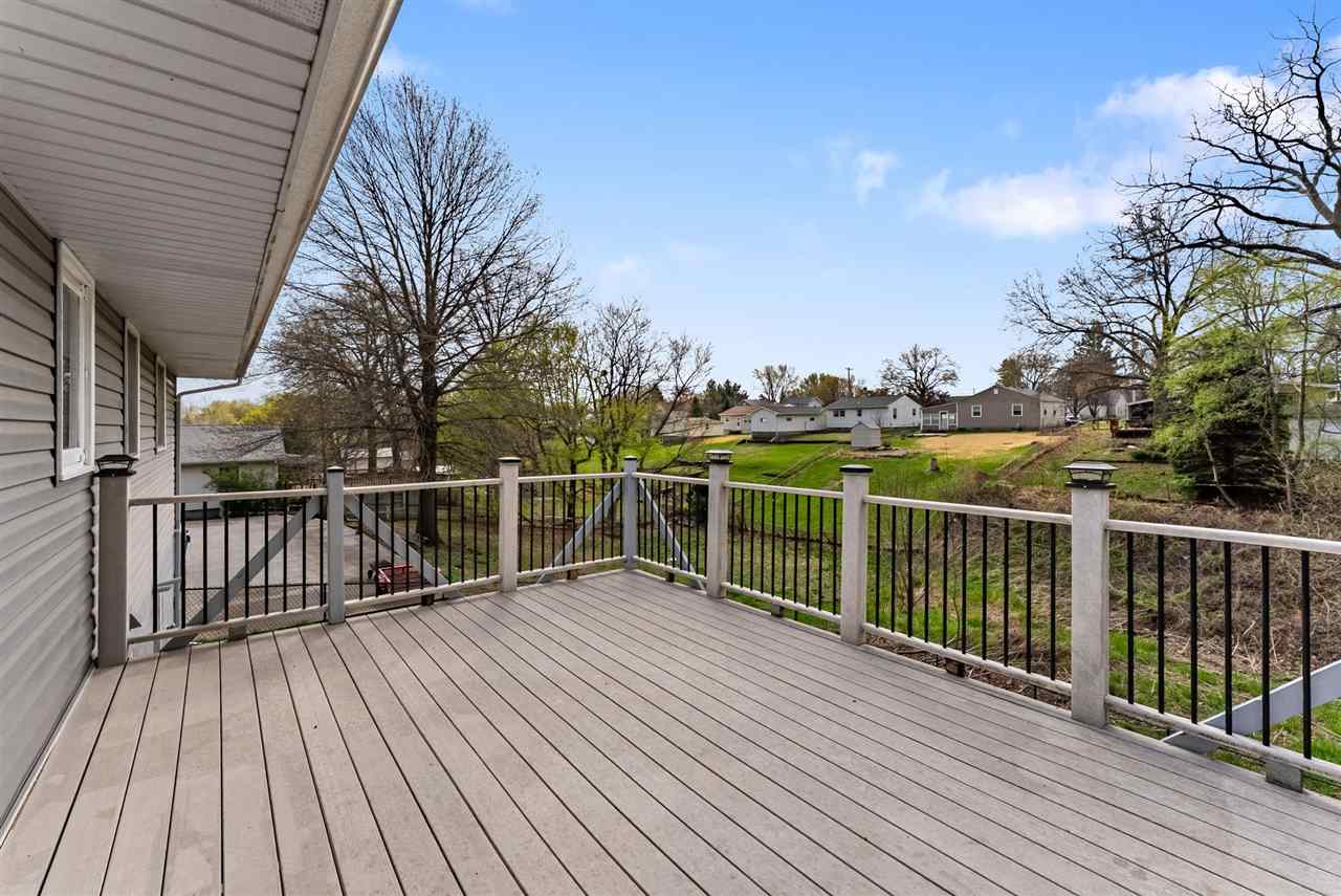 984A Newell Avenue Muscatine IA 52761