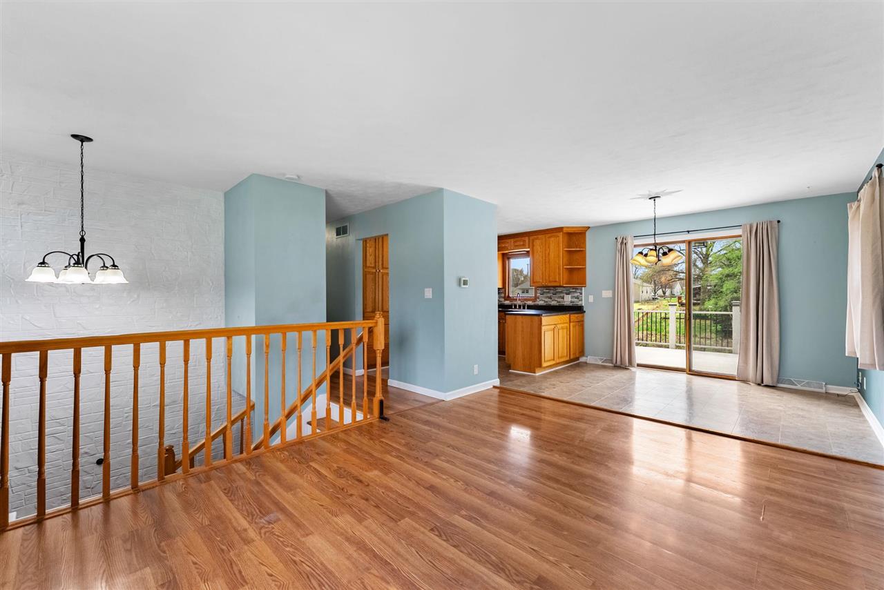 984A Newell Avenue Muscatine IA 52761