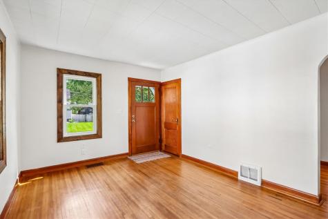 925 Dearborn Street Iowa City IA 52240