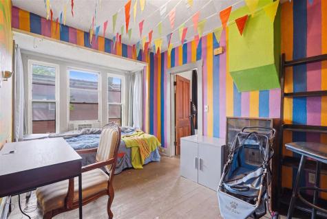 204 N Gilbert Street Iowa City IA 52240