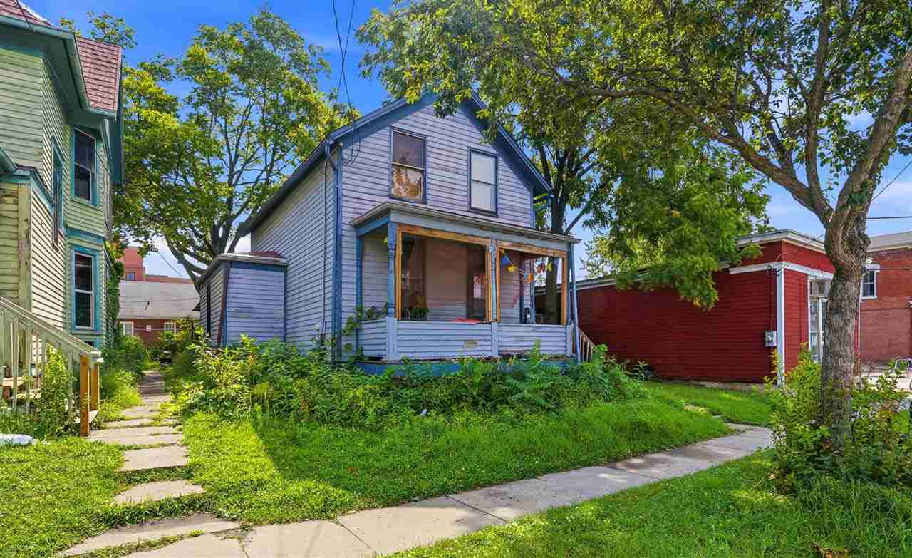 204 N Gilbert Street Iowa City IA 52240