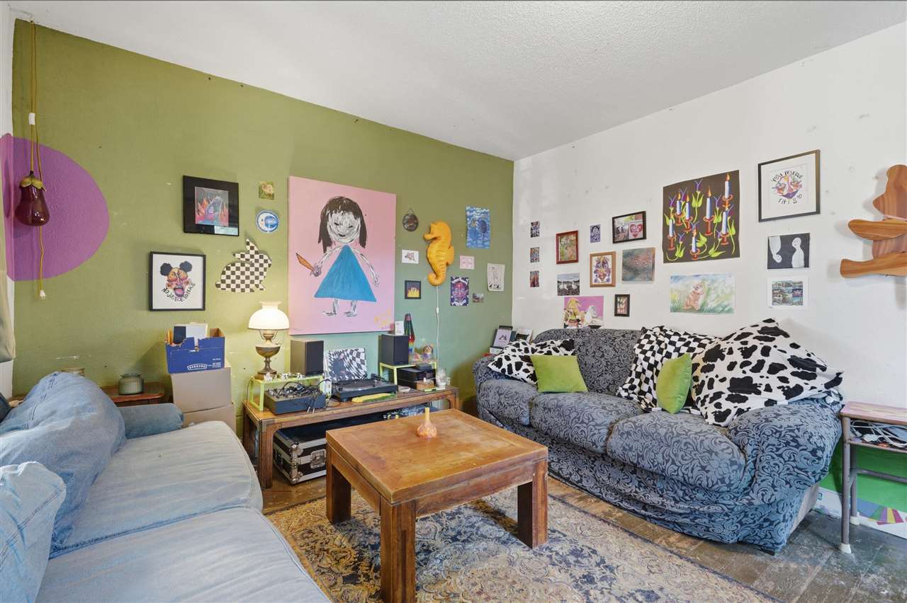 204 N Gilbert Street Iowa City IA 52240