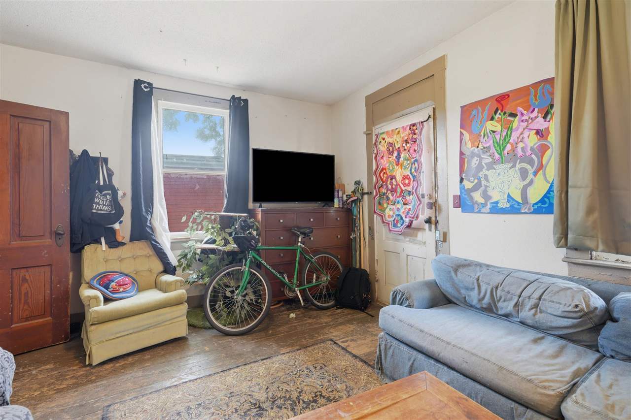 204 N Gilbert Street Iowa City IA 52240