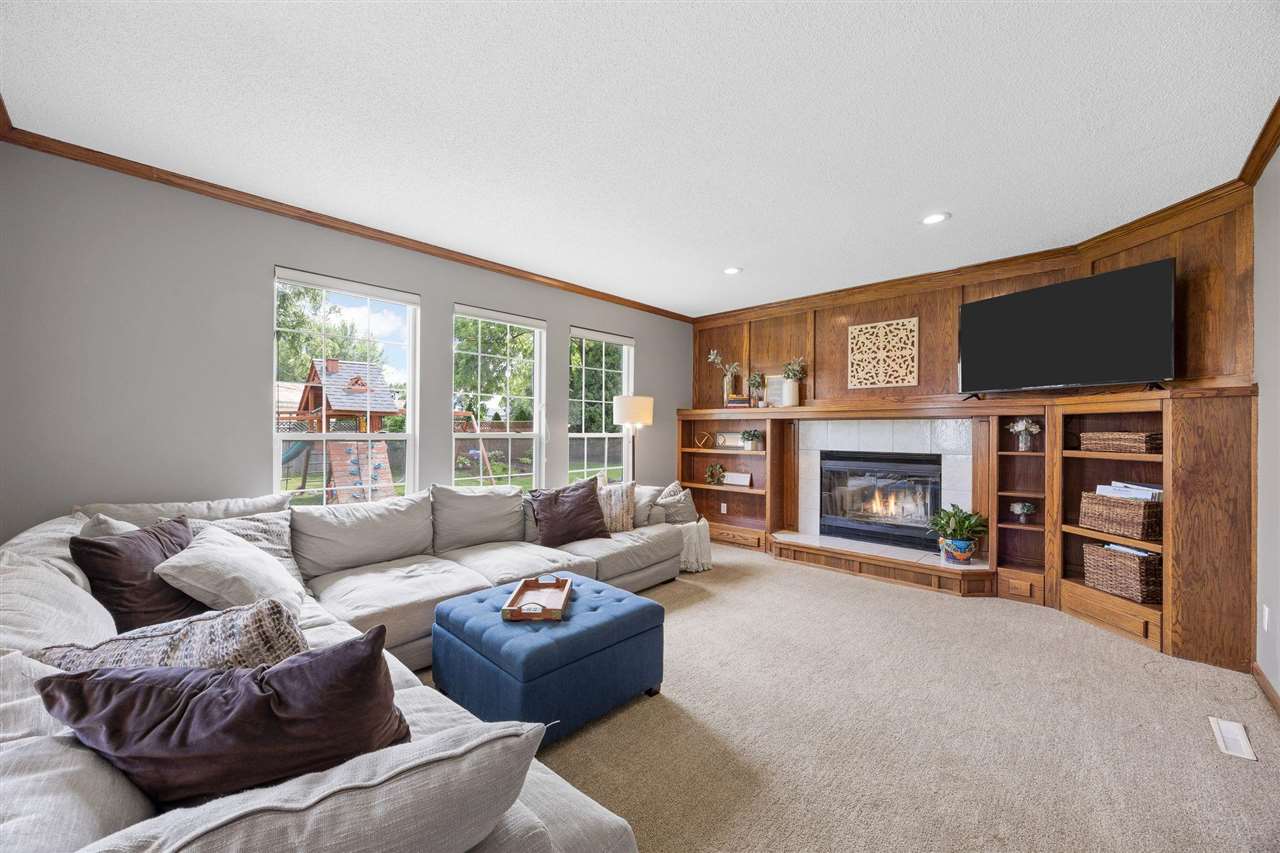 1515 Fox Trail Drive NE Cedar Rapids IA 52402
