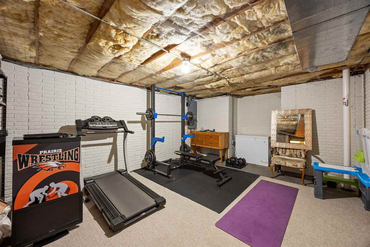 1515 Fox Trail Drive NE Cedar Rapids IA 52402