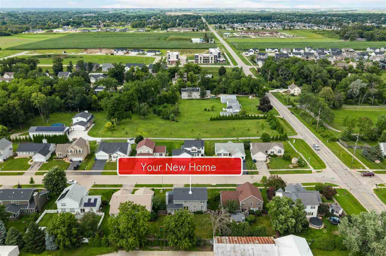 1515 Fox Trail Drive NE Cedar Rapids IA 52402