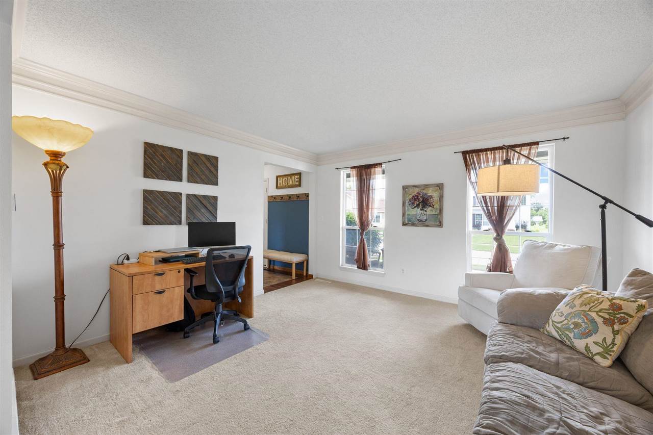 1515 Fox Trail Drive NE Cedar Rapids IA 52402