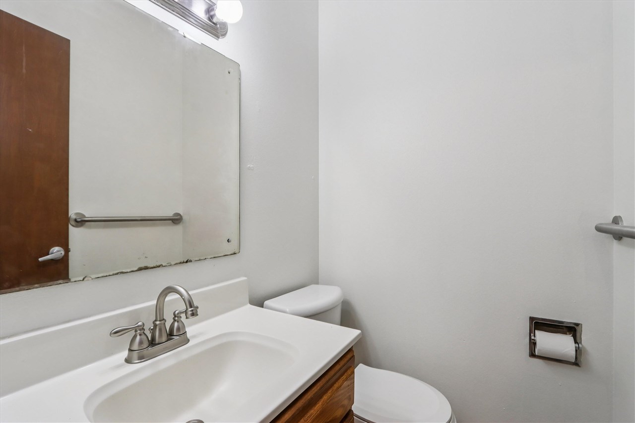 1726 12th Avenue Coralville IA 52241