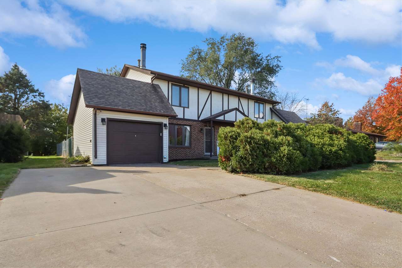 1726 12th Avenue Coralville IA 52241