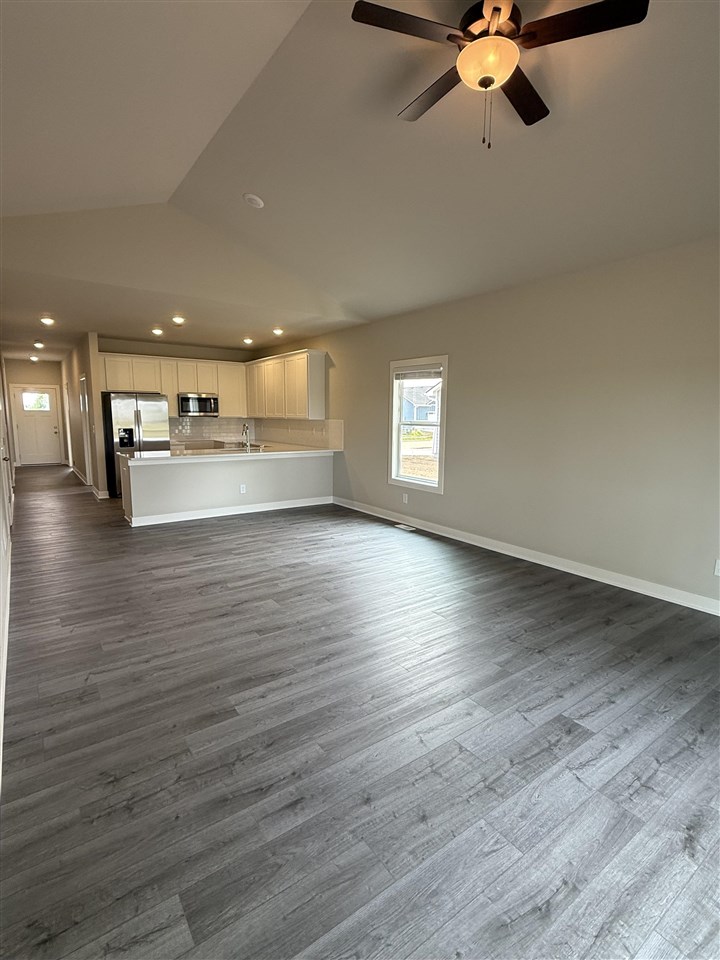 260 Knoll Ridge Drive Hills IA 52235