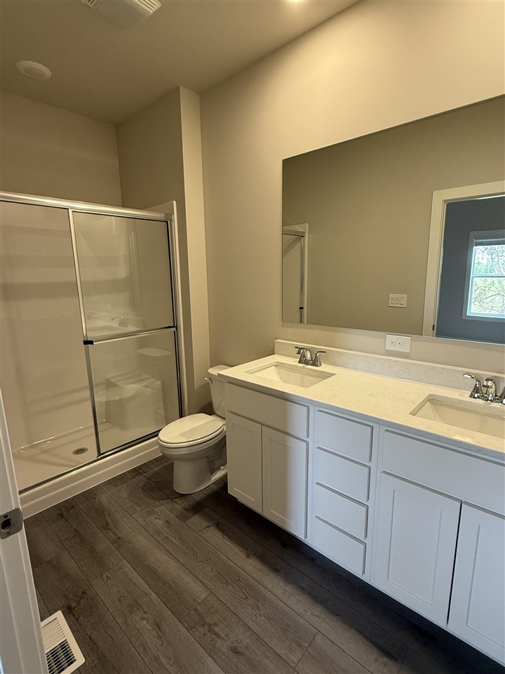 260 Knoll Ridge Drive Hills IA 52235