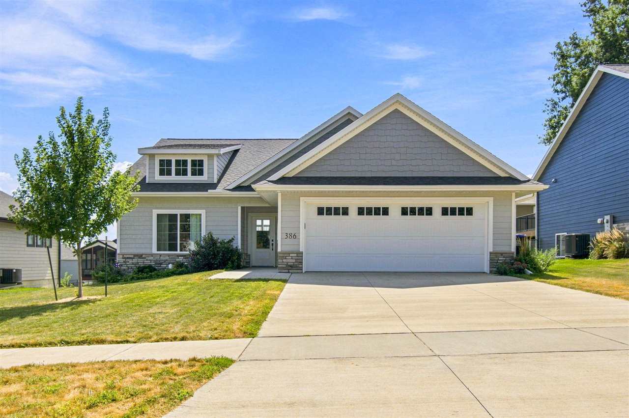 386 Sierra Trace Coralville IA 52241