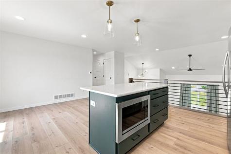 386 Sierra Trace Coralville IA 52241