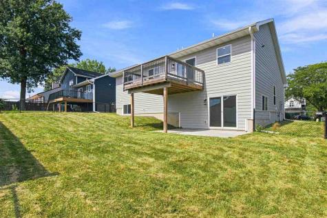 386 Sierra Trace Coralville IA 52241