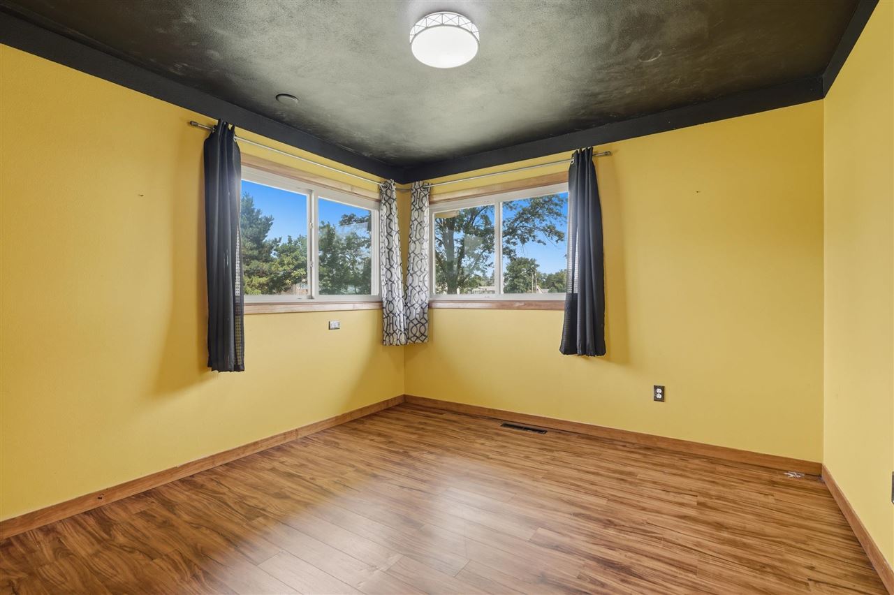 110 E Washington Street North English IA 52316