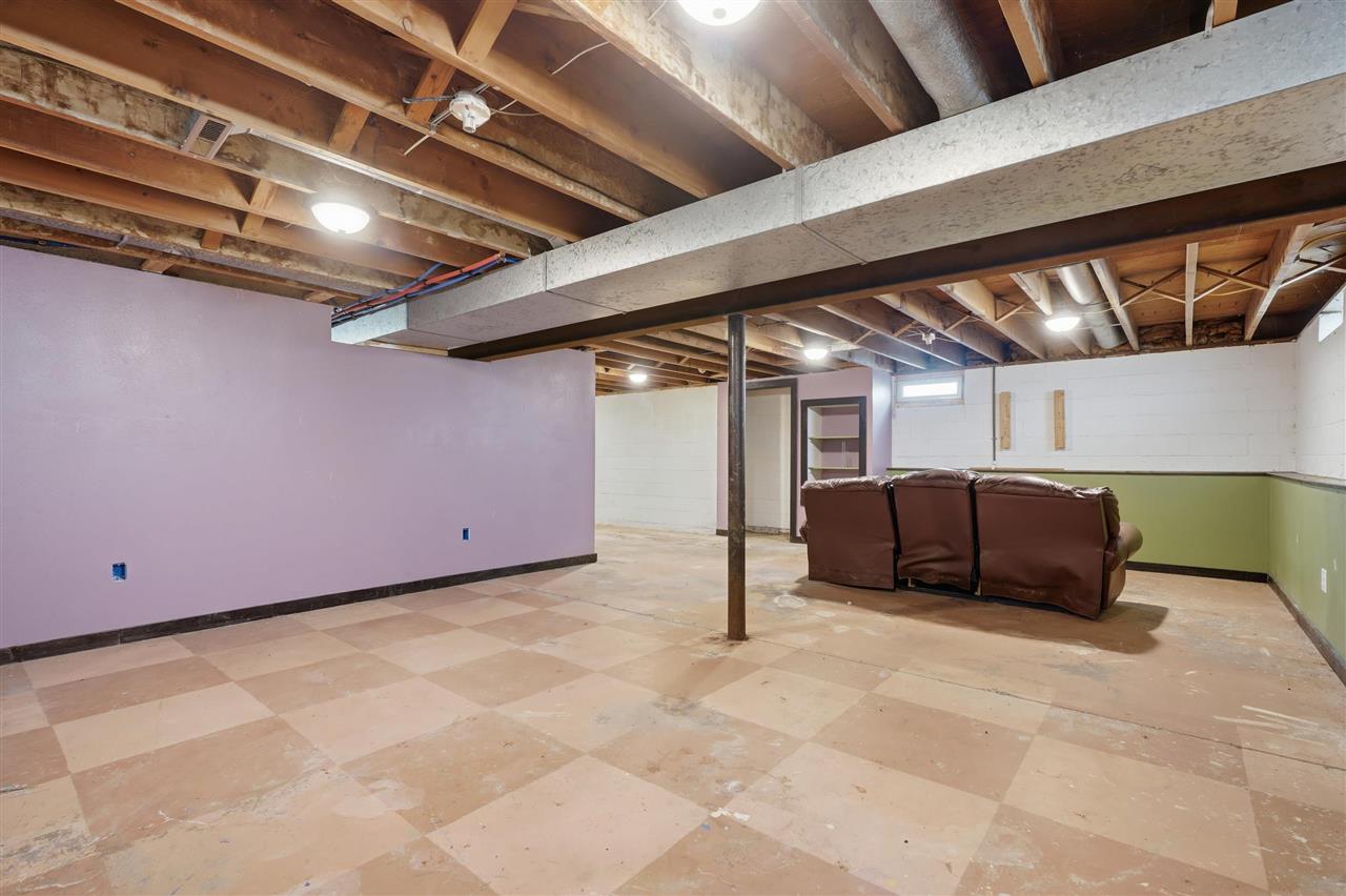 110 E Washington Street North English IA 52316