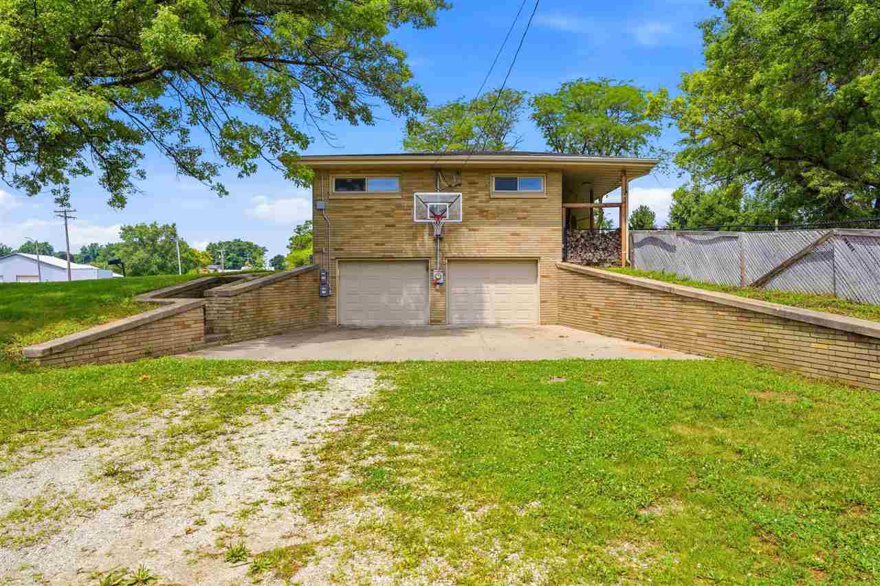 110 E Washington Street North English IA 52316