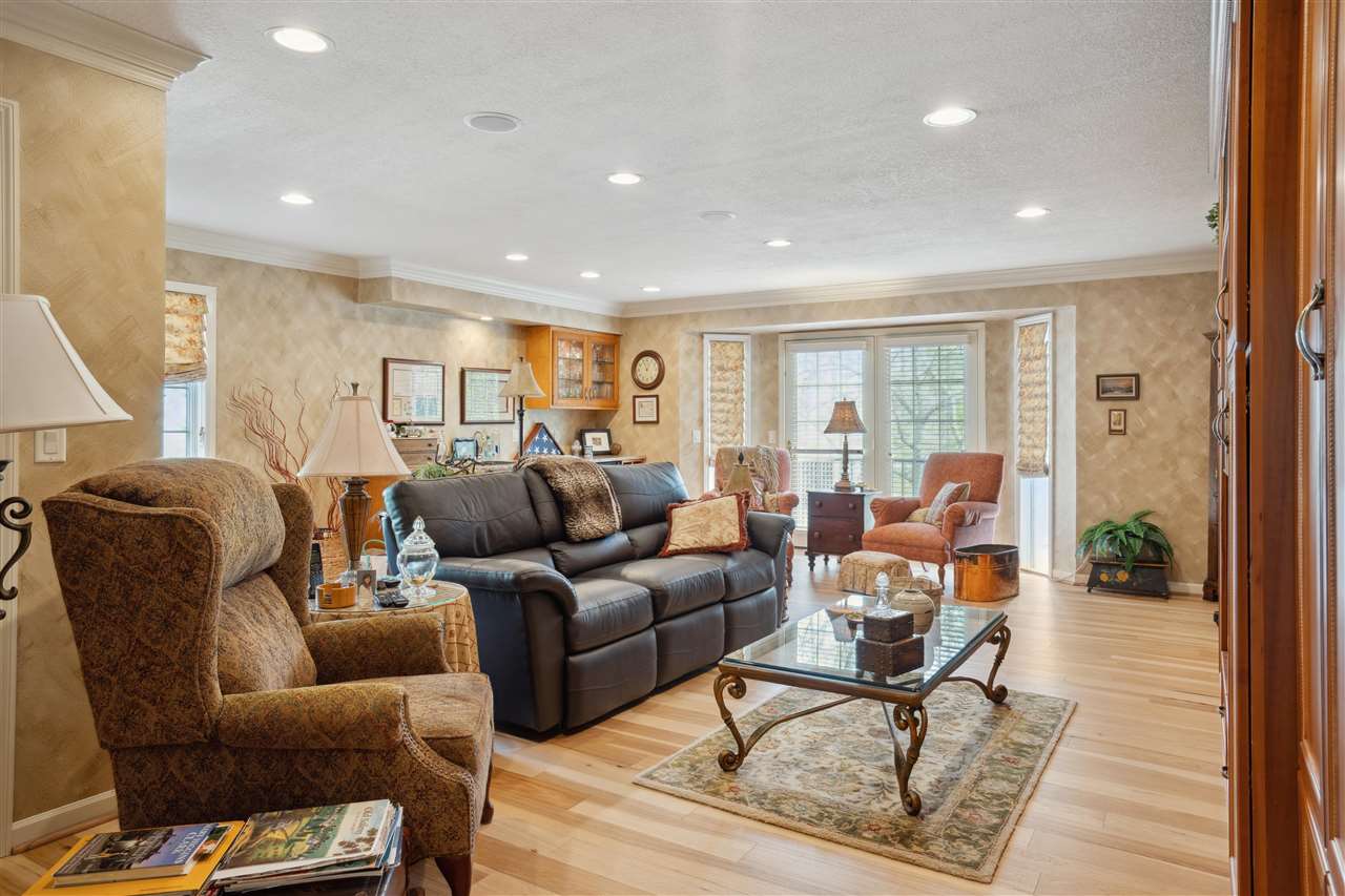 525 Indian Road SE Cedar Rapids IA 52403