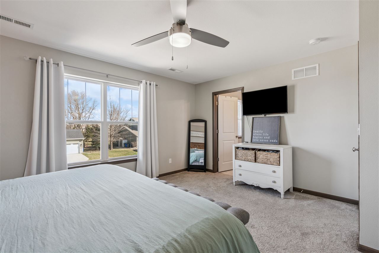 6903 Underwood Avenue SW Cedar Rapids IA 52404