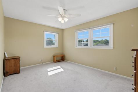 304 NE Norman Drive Cedar Rapids IA 52402