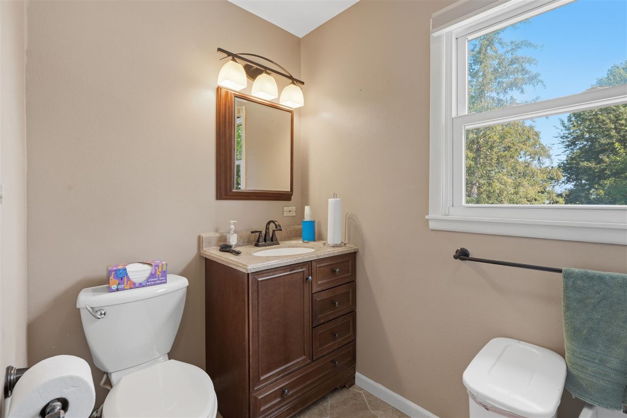 304 NE Norman Drive Cedar Rapids IA 52402
