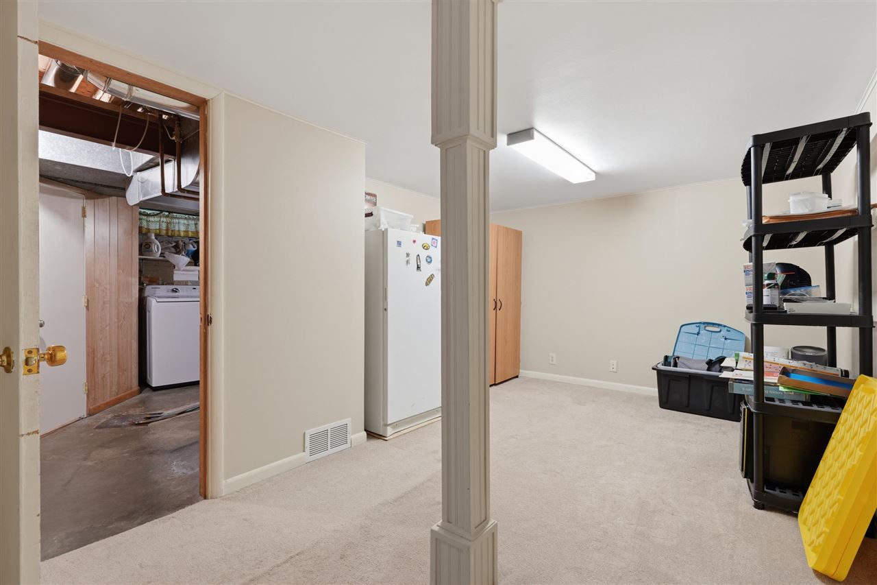 304 NE Norman Drive Cedar Rapids IA 52402