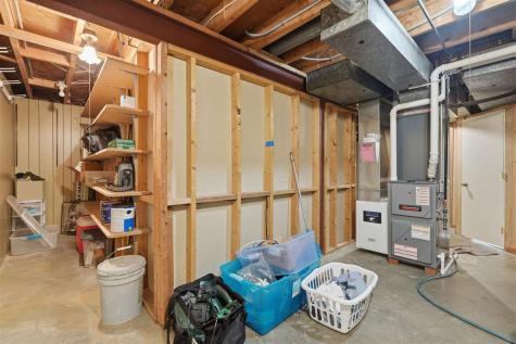 304 NE Norman Drive Cedar Rapids IA 52402