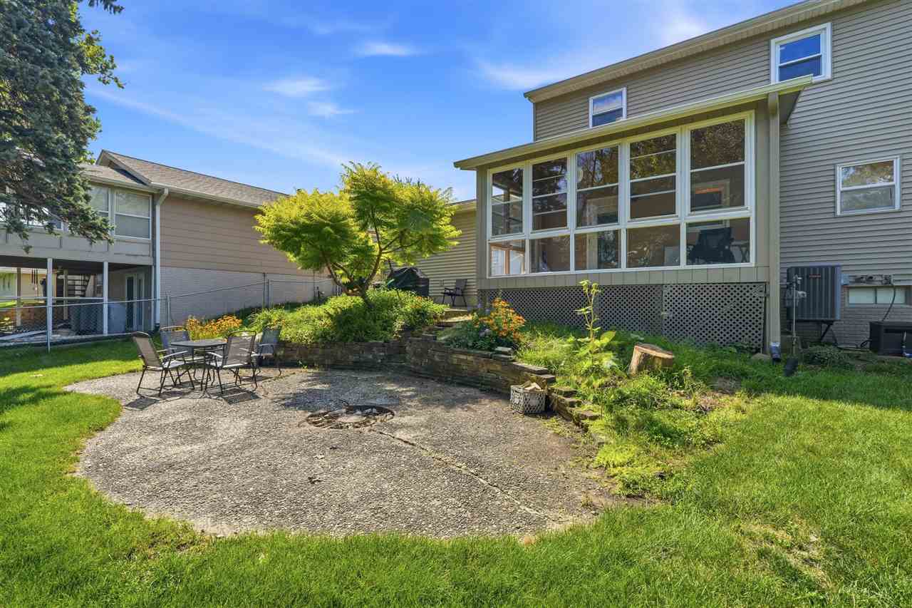 304 NE Norman Drive Cedar Rapids IA 52402