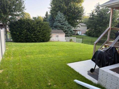 819 Prairie View Drive West Branch IA 52358