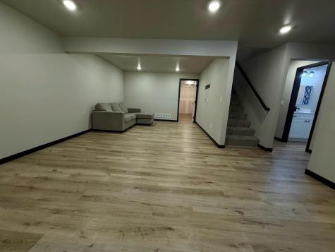 819 Prairie View Drive West Branch IA 52358