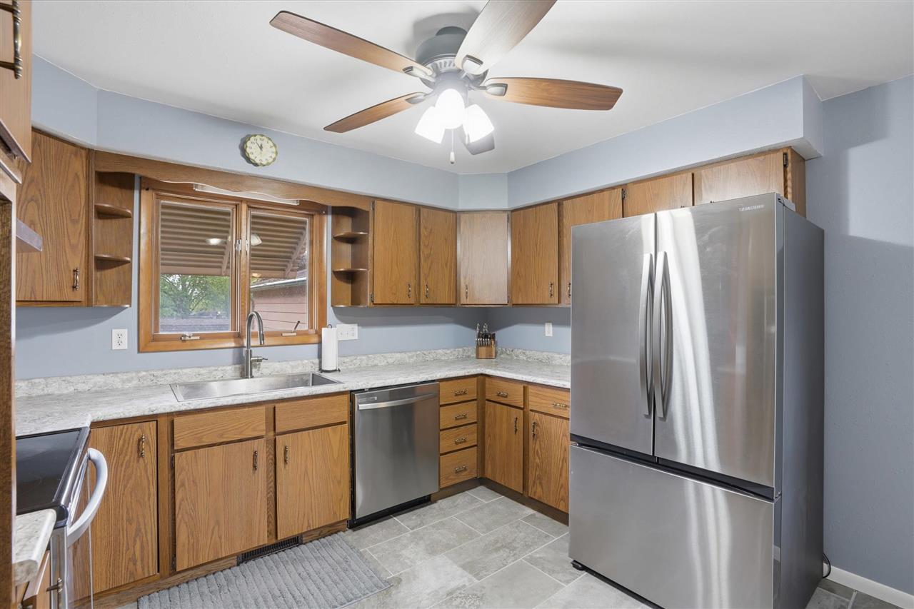 1012 8th Avenue Wellman IA 52356