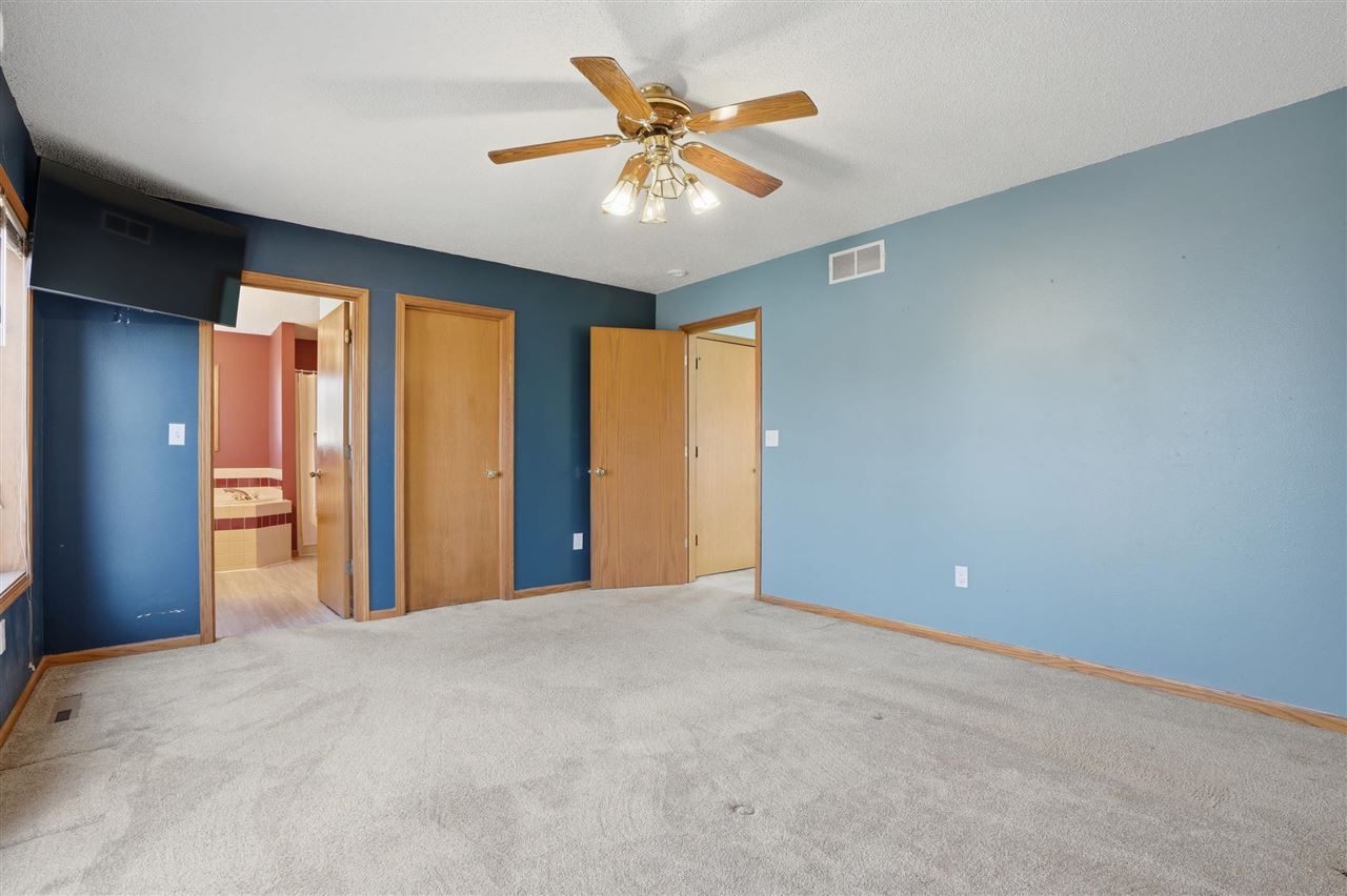 665 Andrews Court North Liberty IA 52317