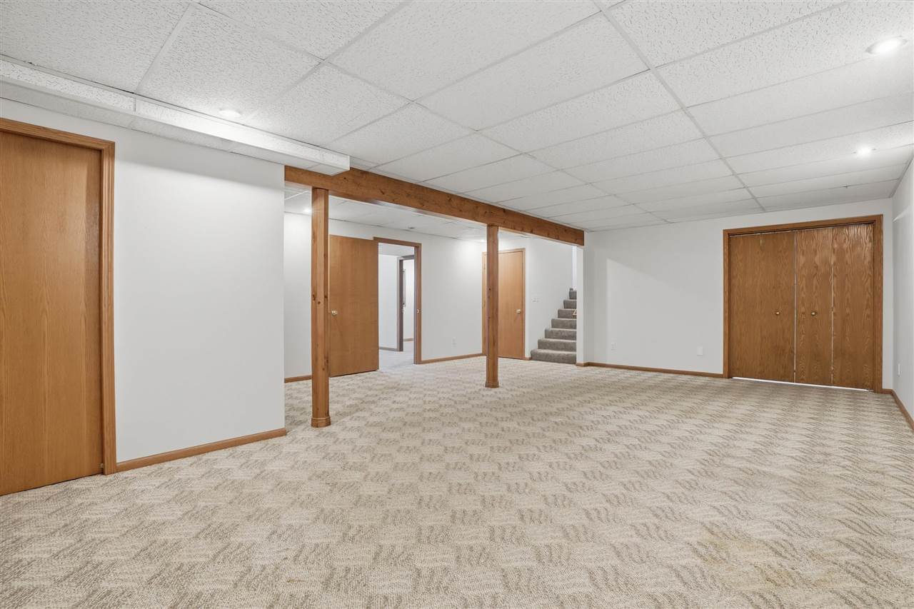 665 Andrews Court North Liberty IA 52317